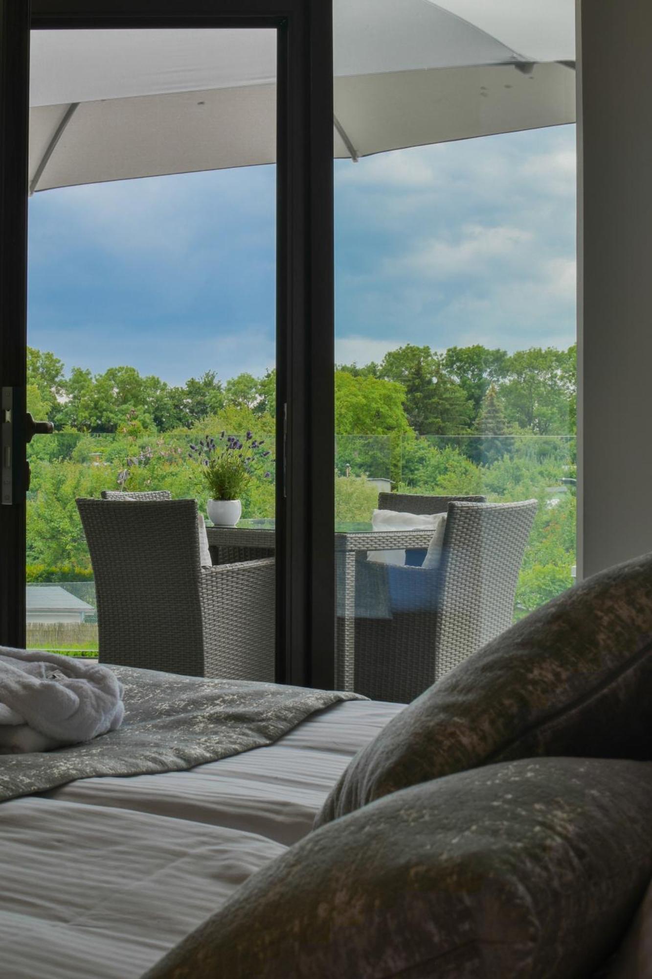 Hotel Saline Inowroclaw Bagian luar foto